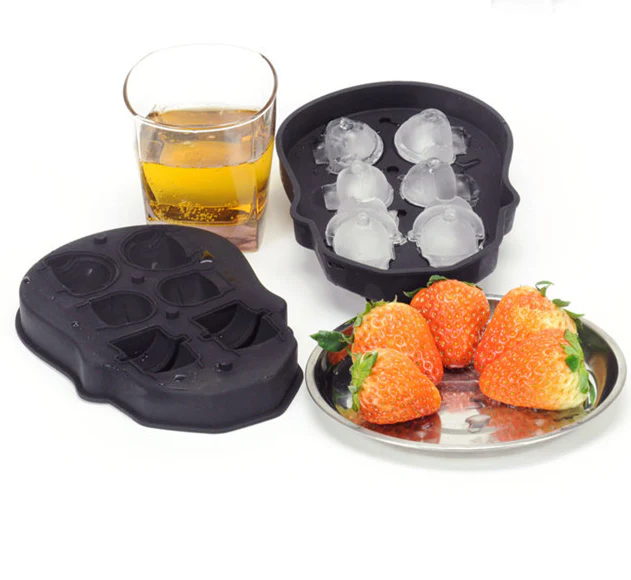 Fancy Skulls Ice Cubes - Image 4