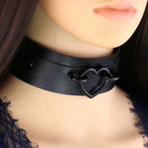 Black Heart Collar Choker - Image 2