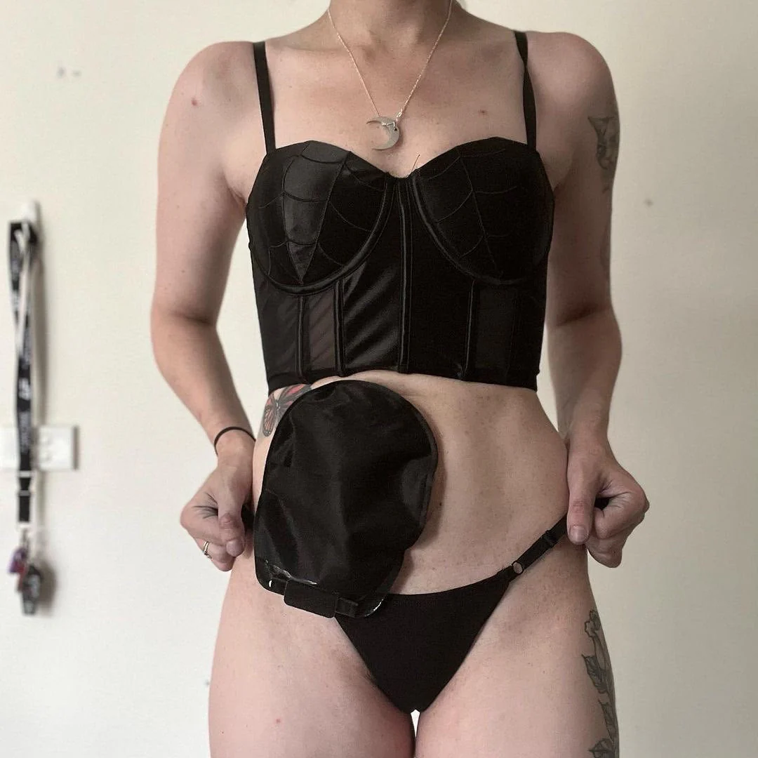 The Black Widow Corset Top - Image 10