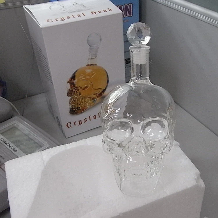 Skull Decanter & Glasses Set - Image 10