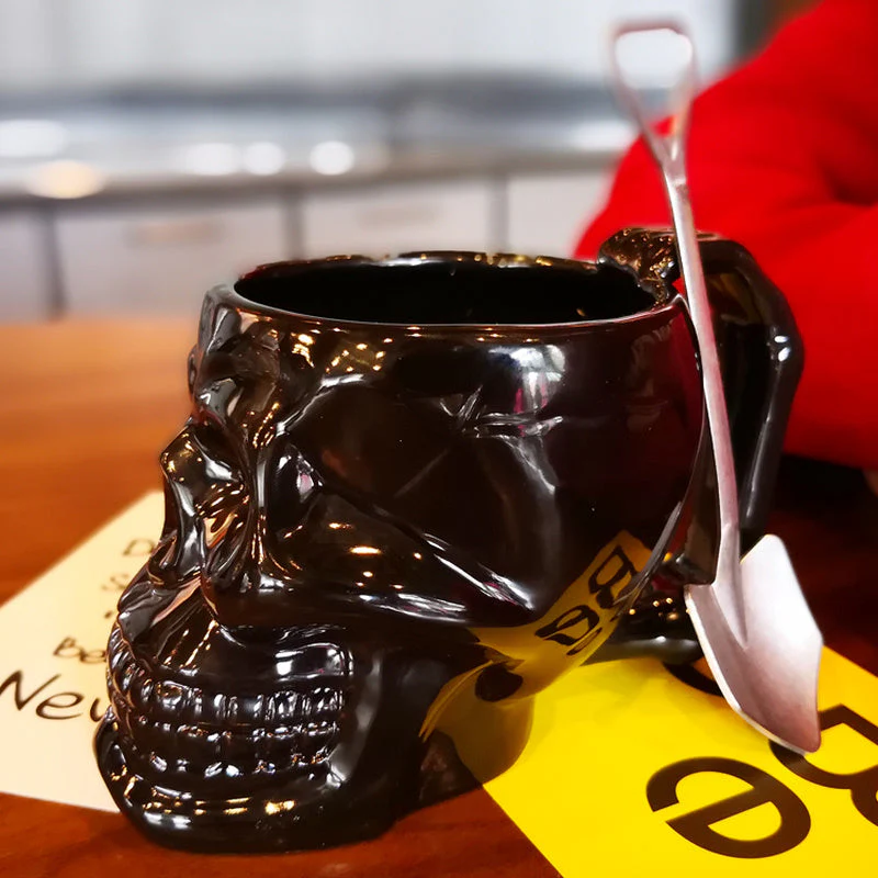 Deluxe Skull Mug - Image 2