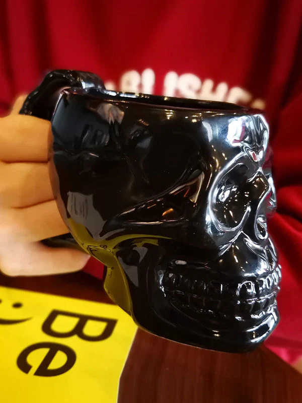 Deluxe Skull Mug - Image 3