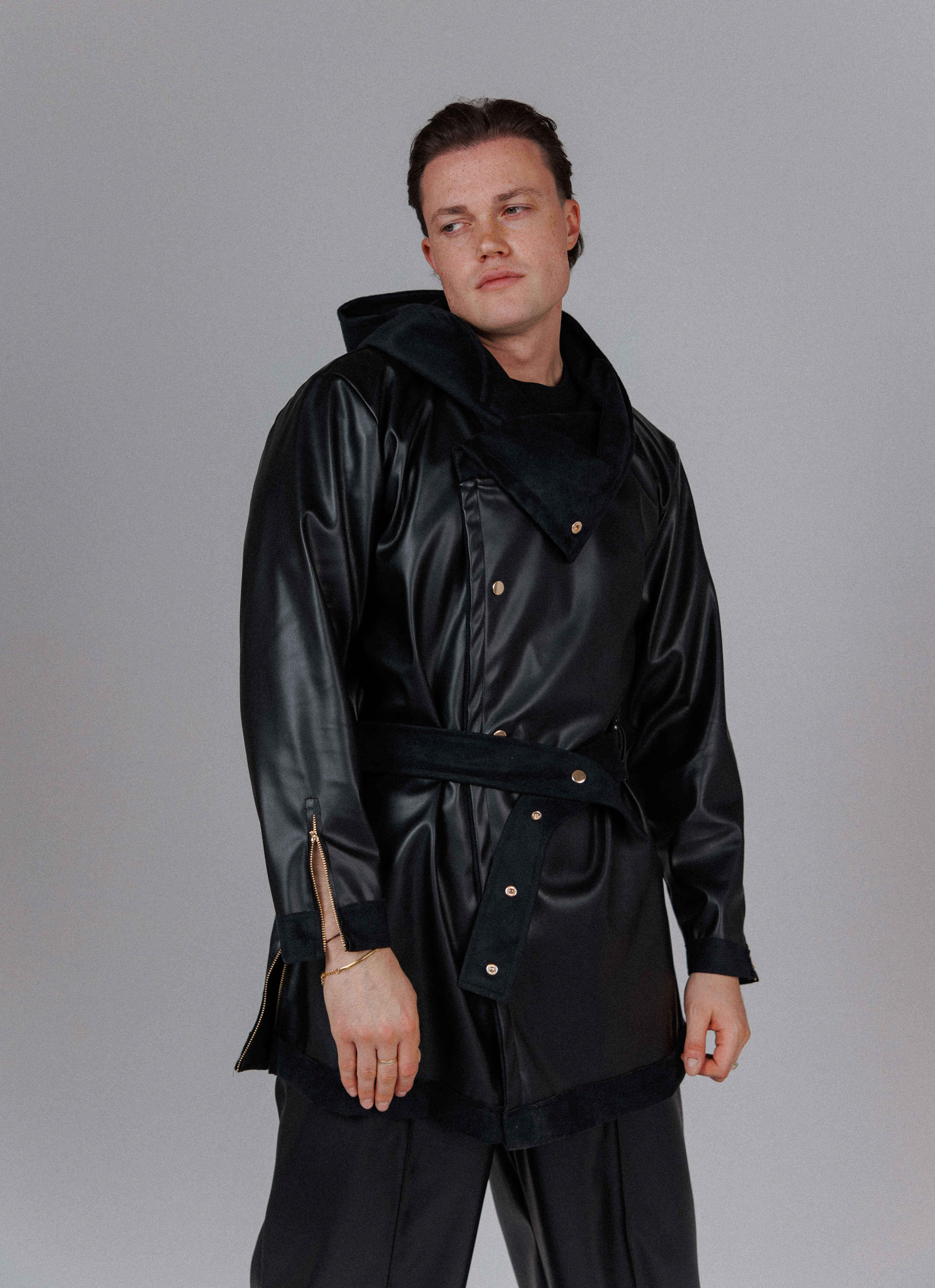 Eclipse Men's Hooded Leather Set - Image 2