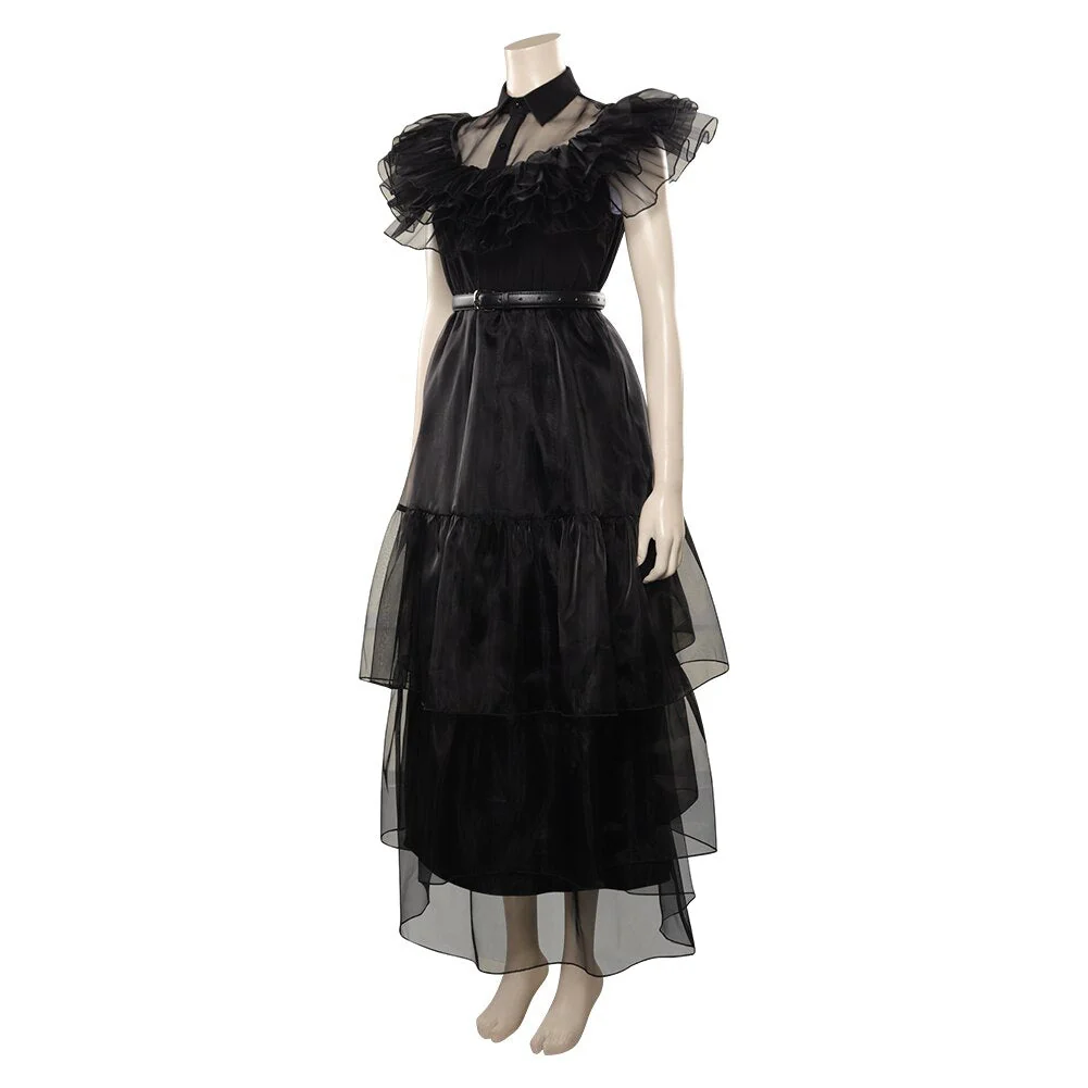 Elegant Gothic Dress - Image 2