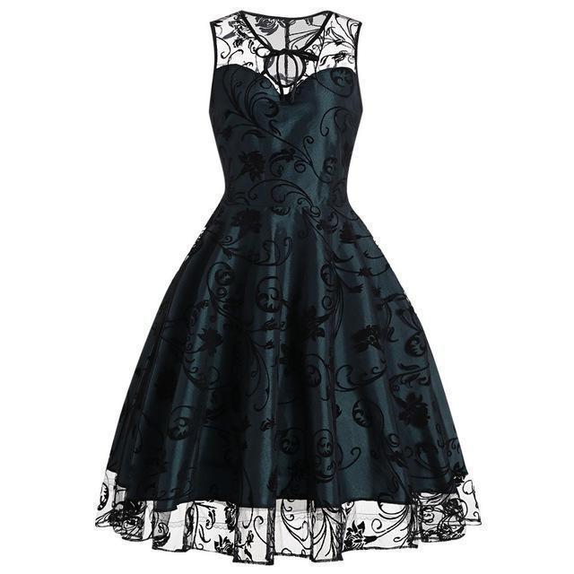 Elegant Gothic Dress - Image 2