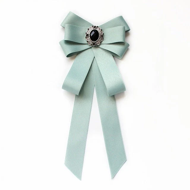 Gothic Butterfly Knot Bow Tie - Image 4