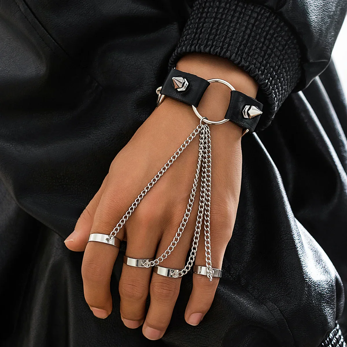 Gothic Chain Bracelet - Image 3