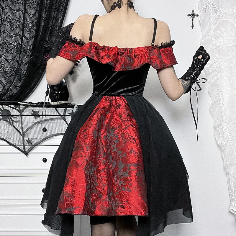 Gothic Evening Dress - Image 4