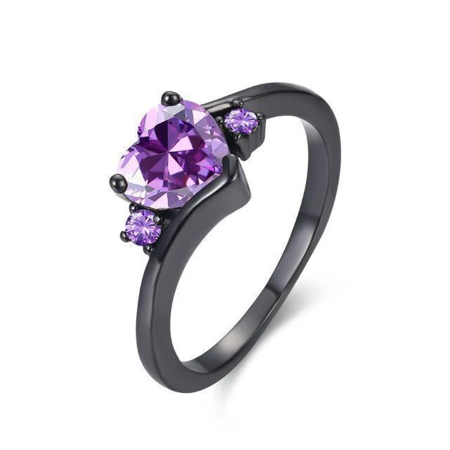 Gothic Heart Ring - Image 5