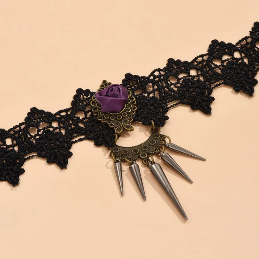 Gothic Lace Choker - Image 2