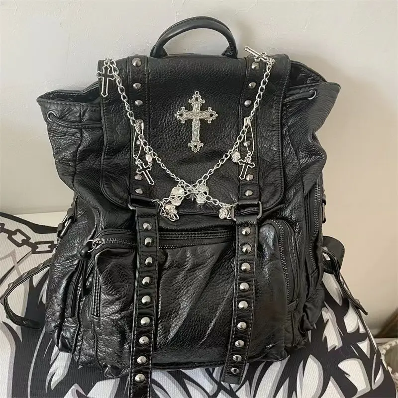 Gothic Leather Back Pack - Image 2