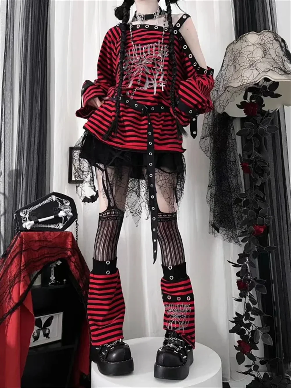 Gothic Loose Top - Image 2