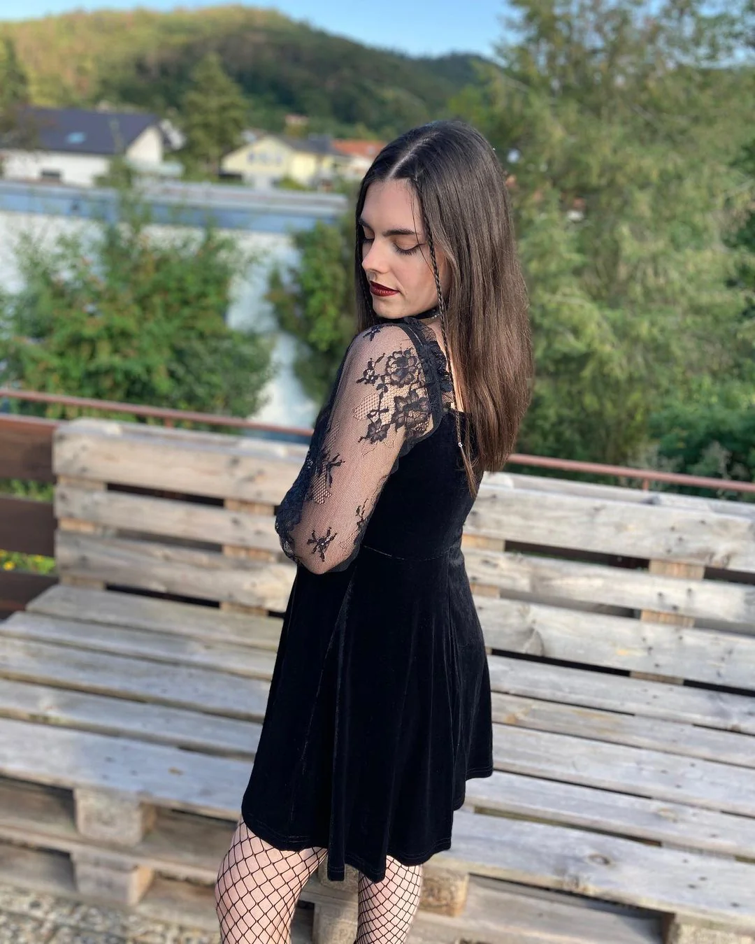 Gothic Retro Beauty Dress - Image 3