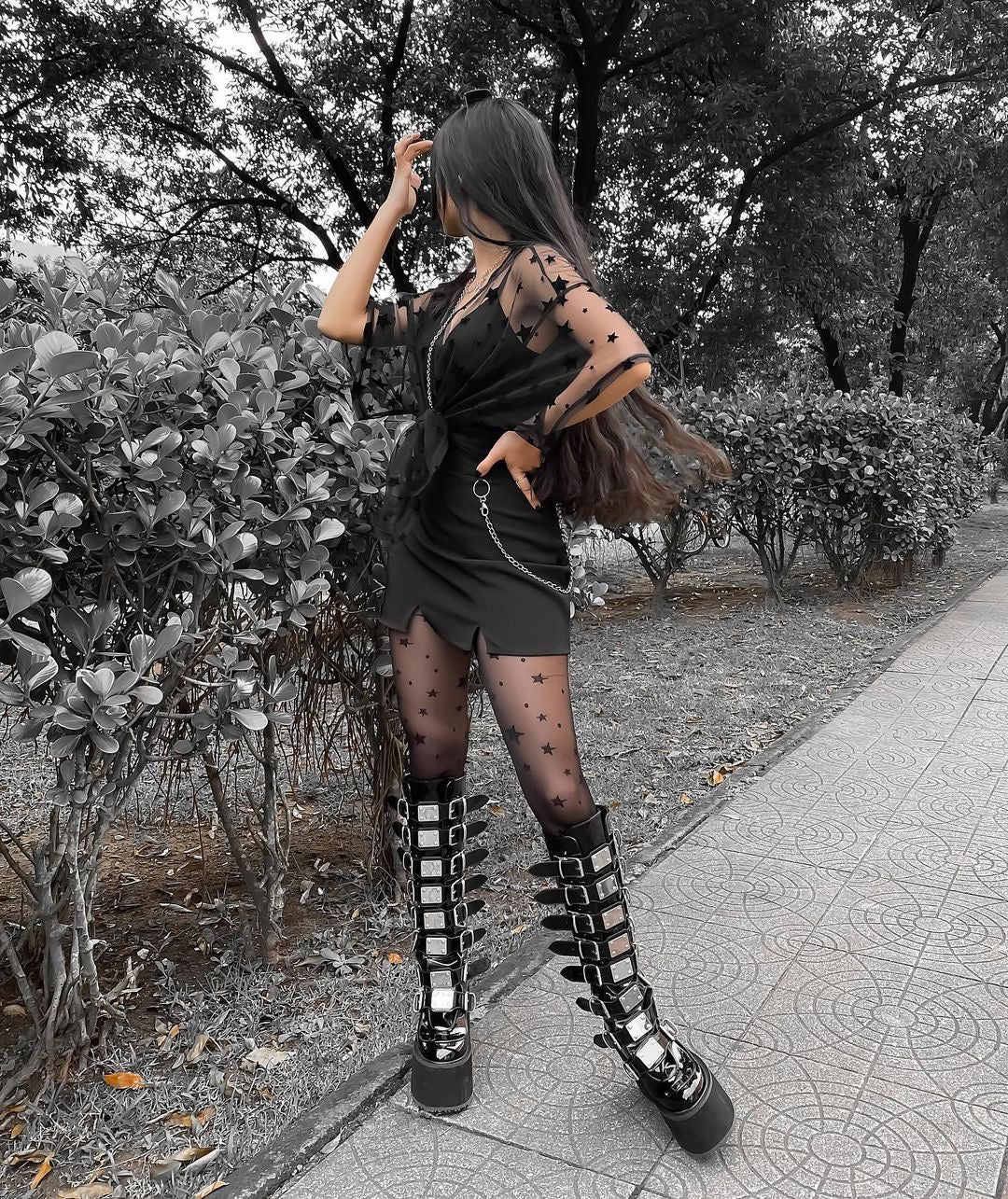 Gothic Swing Boots - Image 11