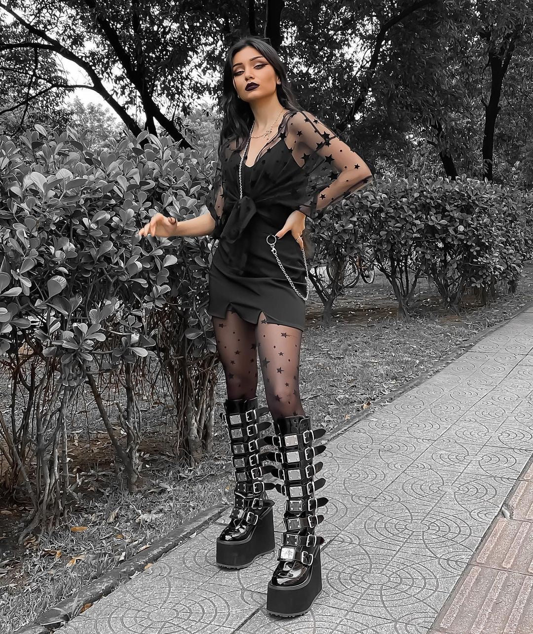 Gothic Swing Boots - Image 9