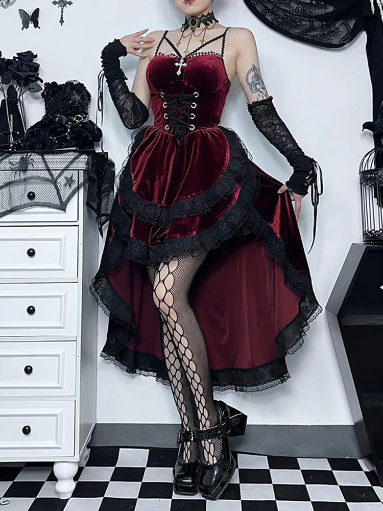 Gothic Vintage Dress - Image 3