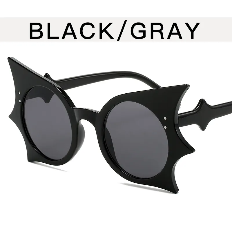 Gothic Vintage Sunglasses - Image 2