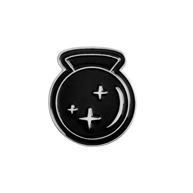 Horror Brooches - Image 12