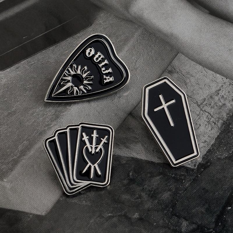 Horror Brooches - Image 3