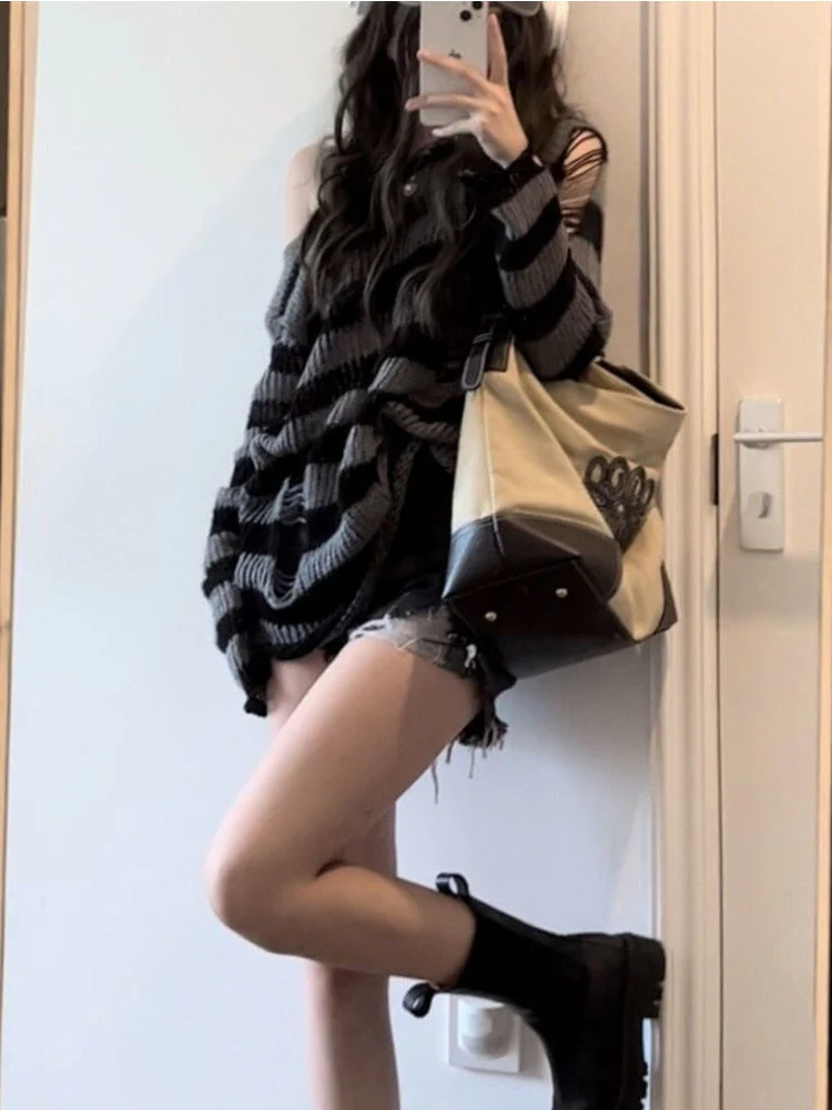 Knitted Hollow Out Sweater - Image 3