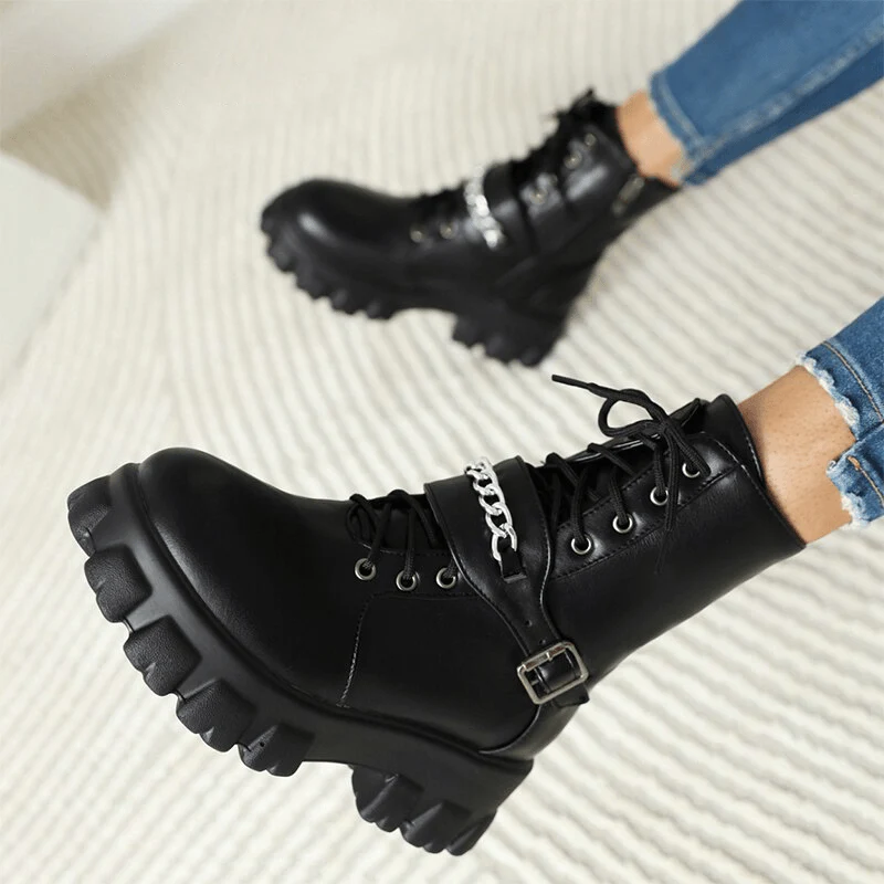 Luna Tear Boots - Image 3