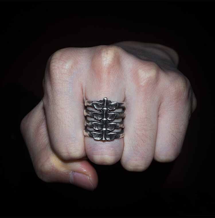 Men's Backbone Ring - Image 5