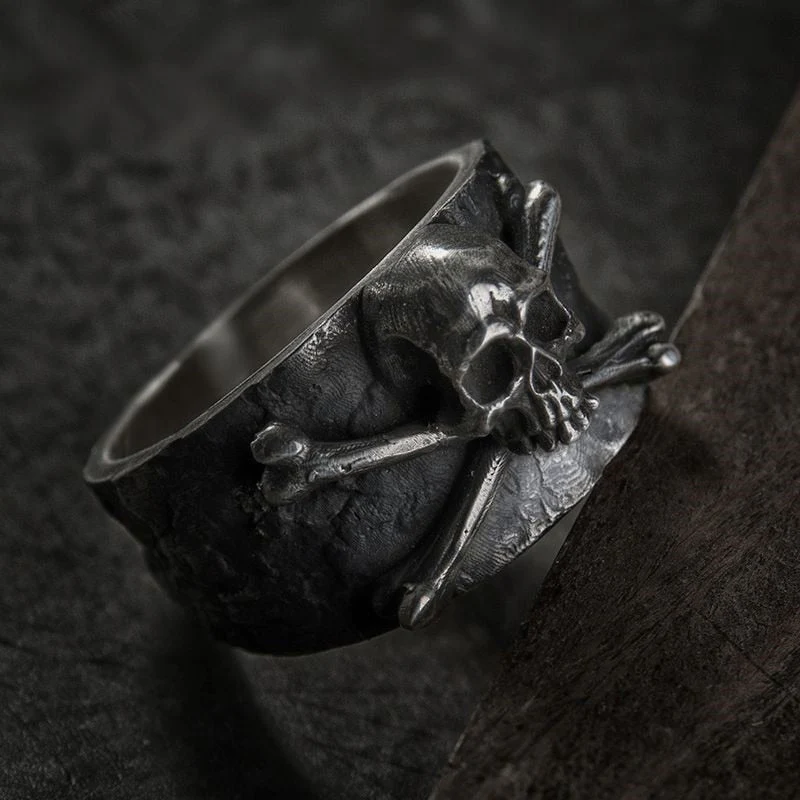 Men's Crossbones Ring - Image 3