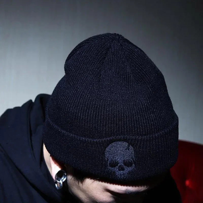 Men's Skull Beanie - Image 3