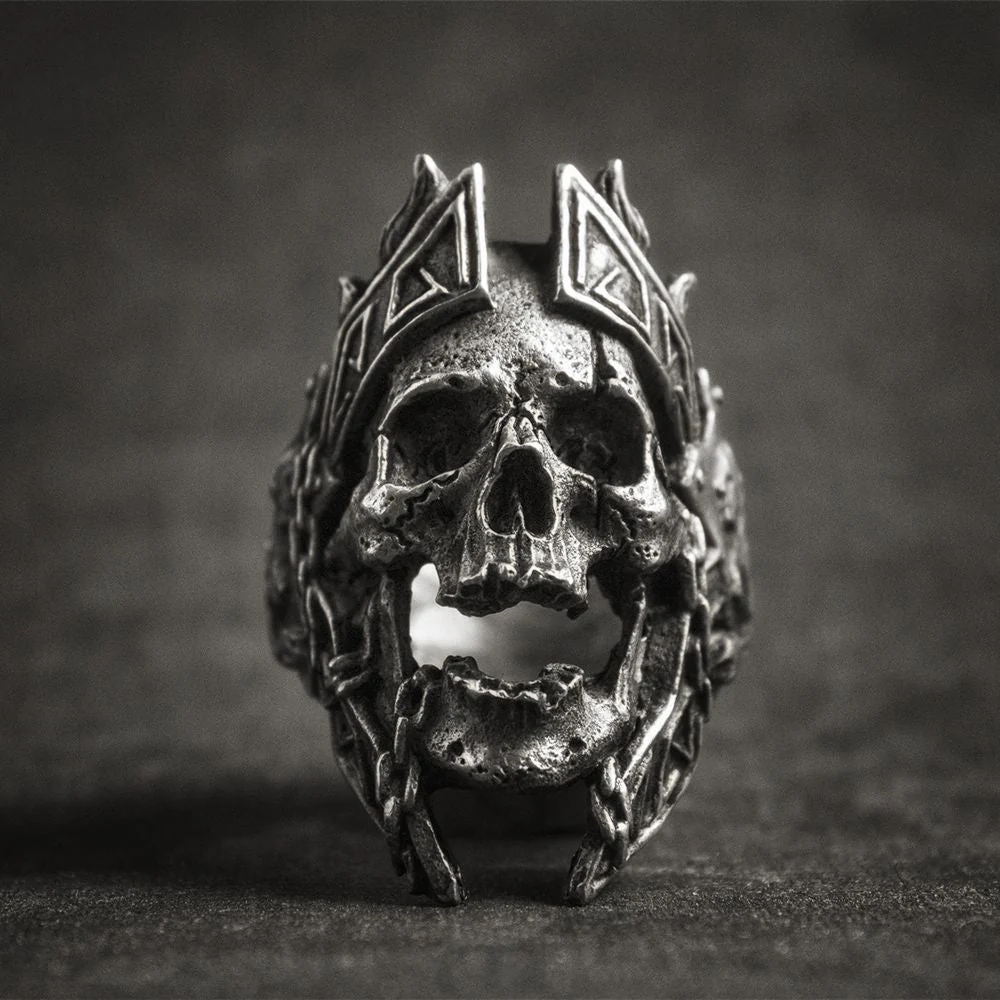 Men's Skull Ring - Image 3