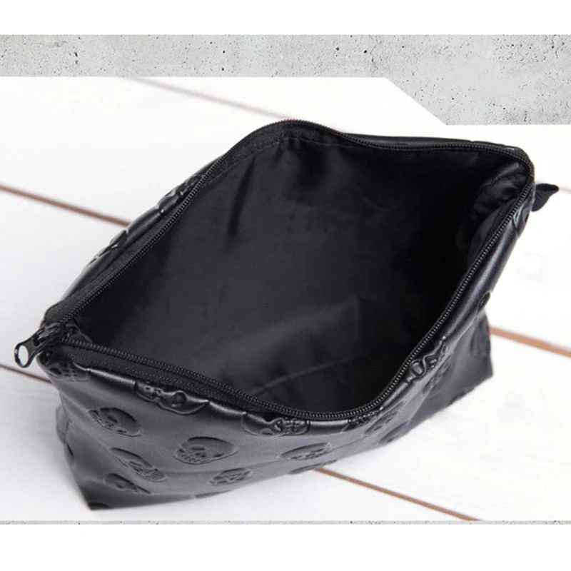 Mini Skulls Make up Bag - Image 3