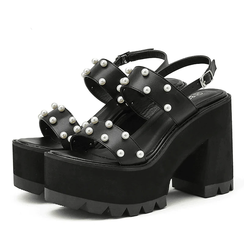 Retro Pearl Sandals