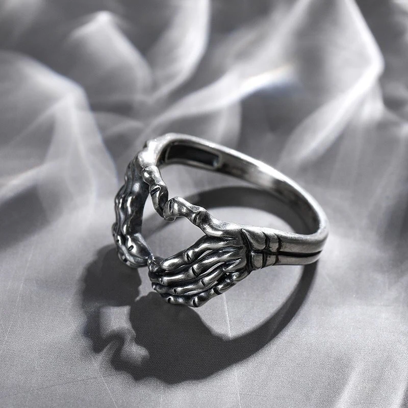 Skull Love Ring - Image 4