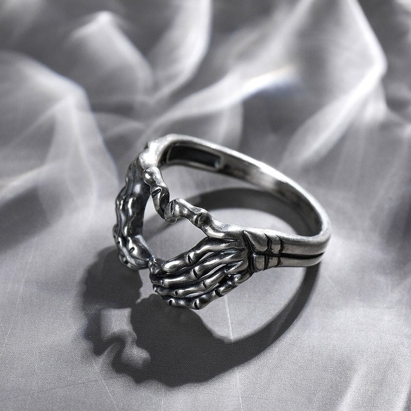 Skull Love Ring - Image 4