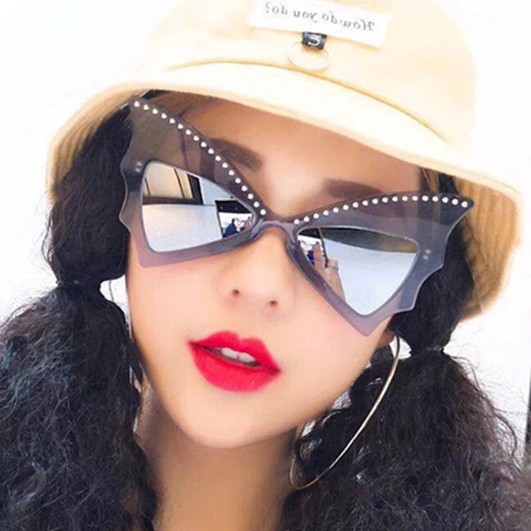 The Bat Diva Sunglasses - Image 7