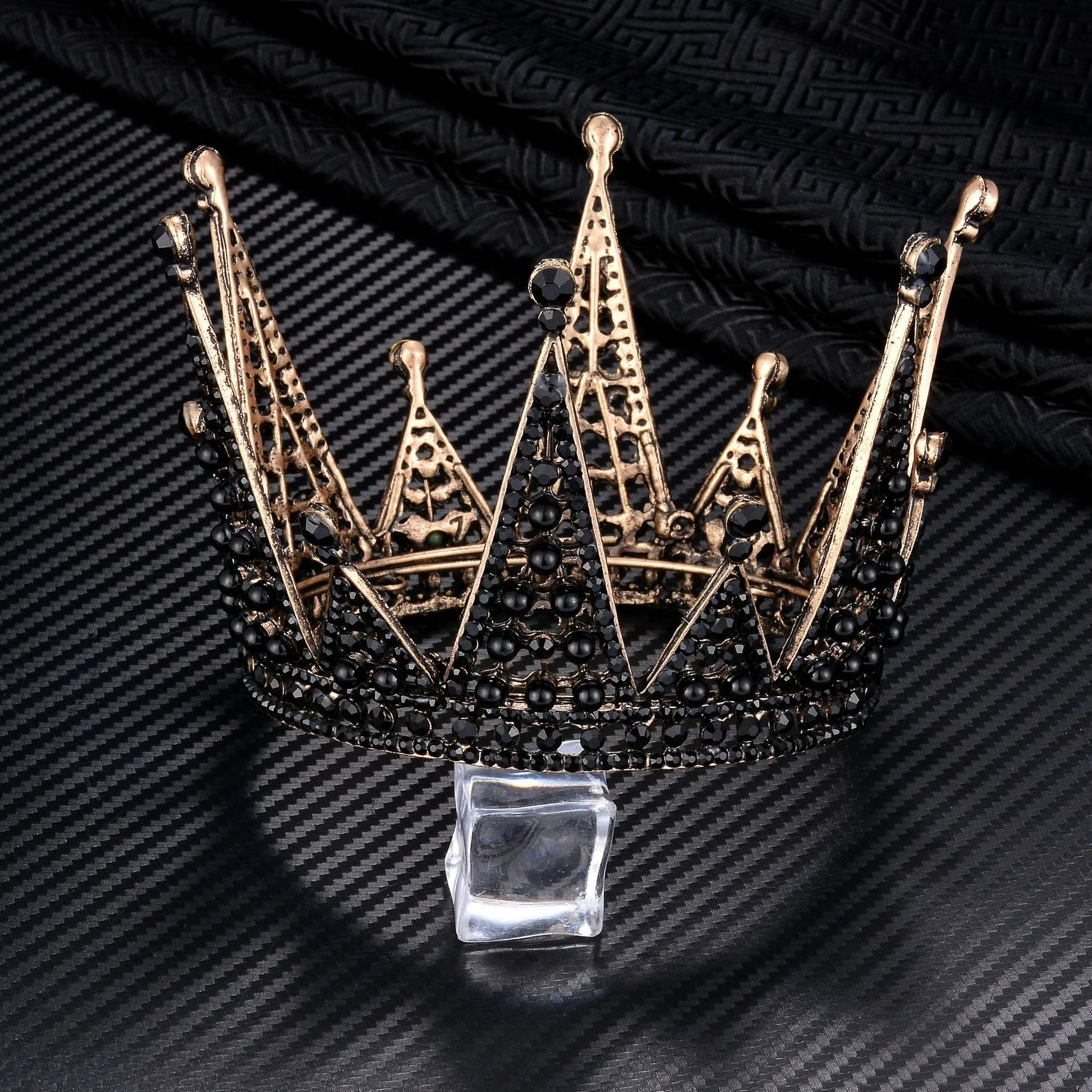 The Black Queen Mini Crown - Image 4
