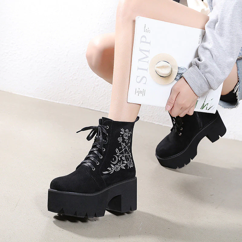 The Forest Witch Boots - Image 5