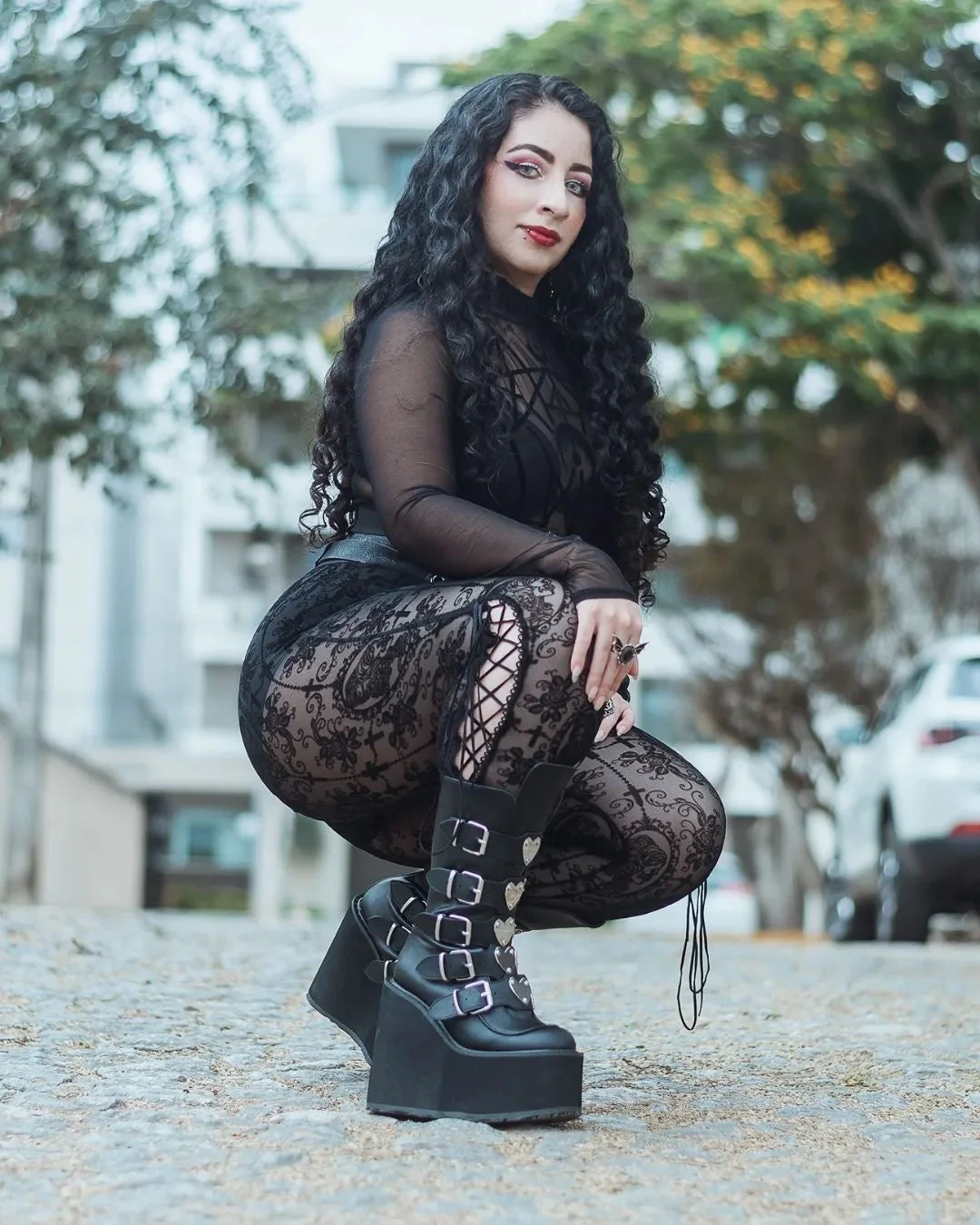 The Lace Cameo Leggings - Image 20