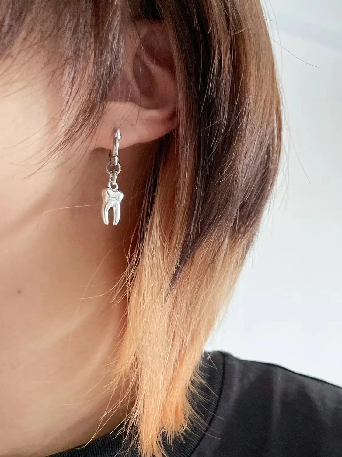 Tooth Stud Earrings - Image 3