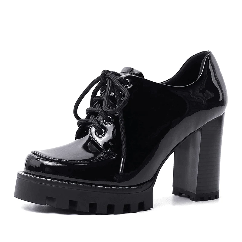 Vintage High Heels - Image 2