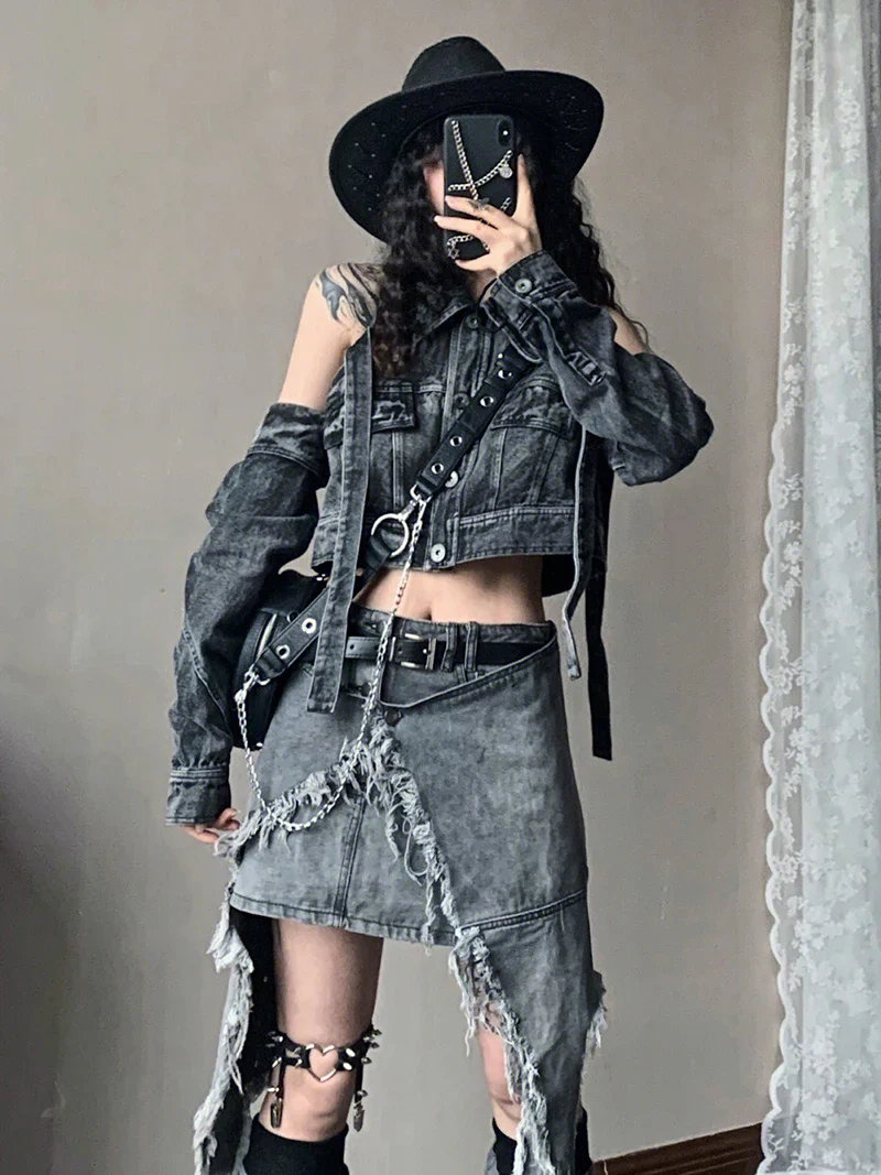 Women's Denim Skirt - Image 3