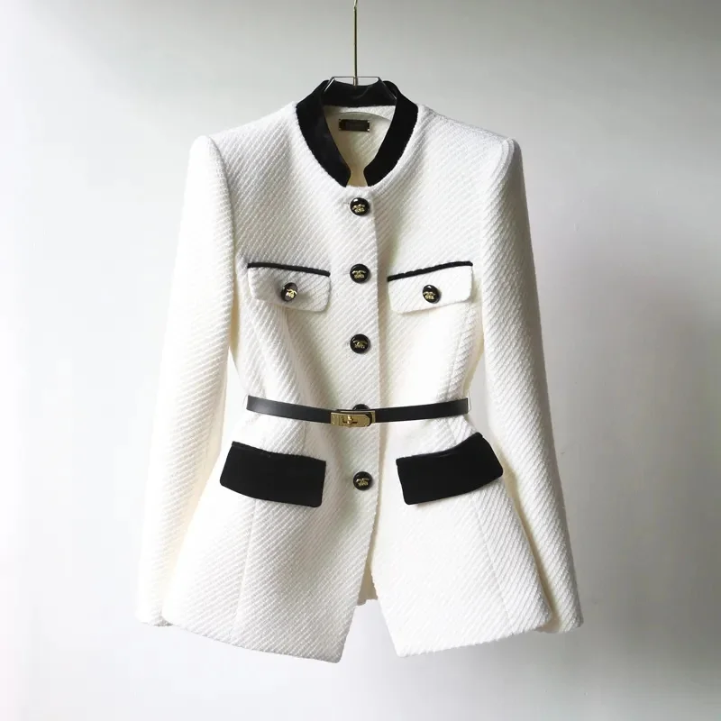 Women's Elegant Blazer-Coat - Image 3
