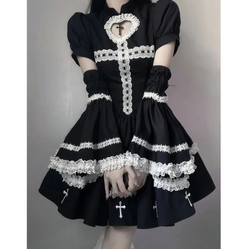 Women's Gothic Dress - Image 3