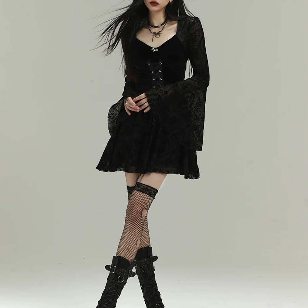 Women's Gothic Dress - Image 2