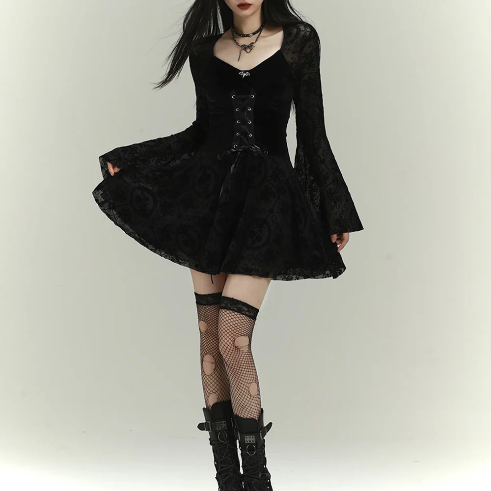Women's Gothic Dress - Image 3