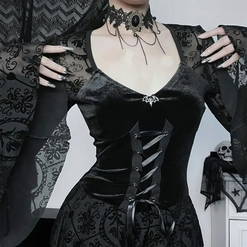 Women's Gothic Dress - Image 2