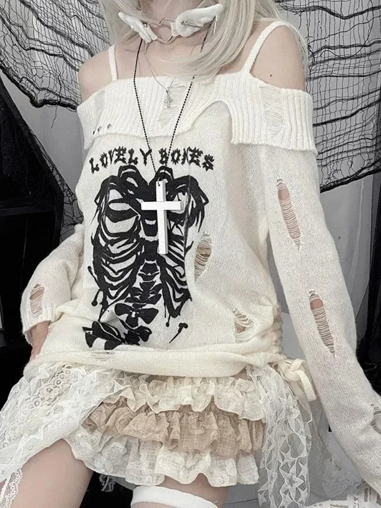 Women's Gothic Pullover - Image 3