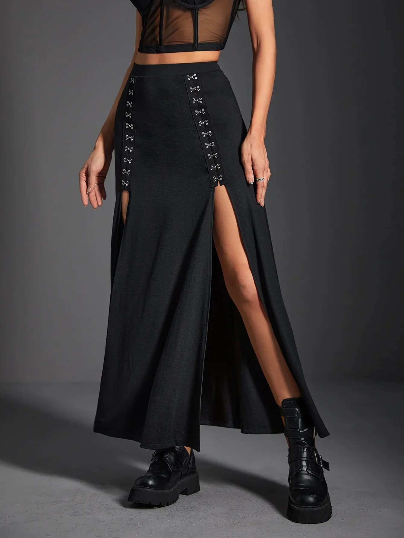 Women's Gothic Skirt - Image 3