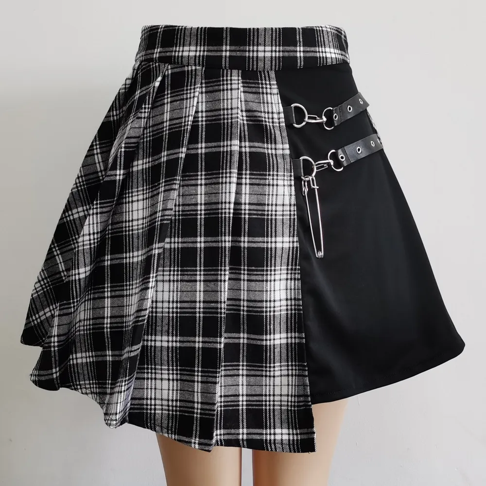 Women's Gothic Skirt - Image 4