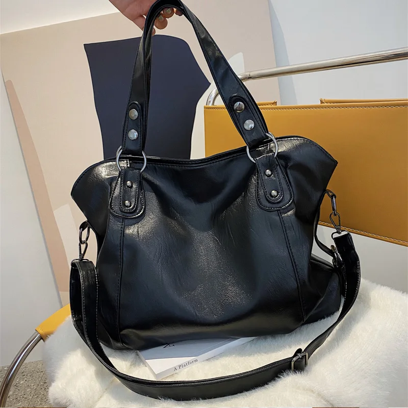 Women's Handbag - Image 2