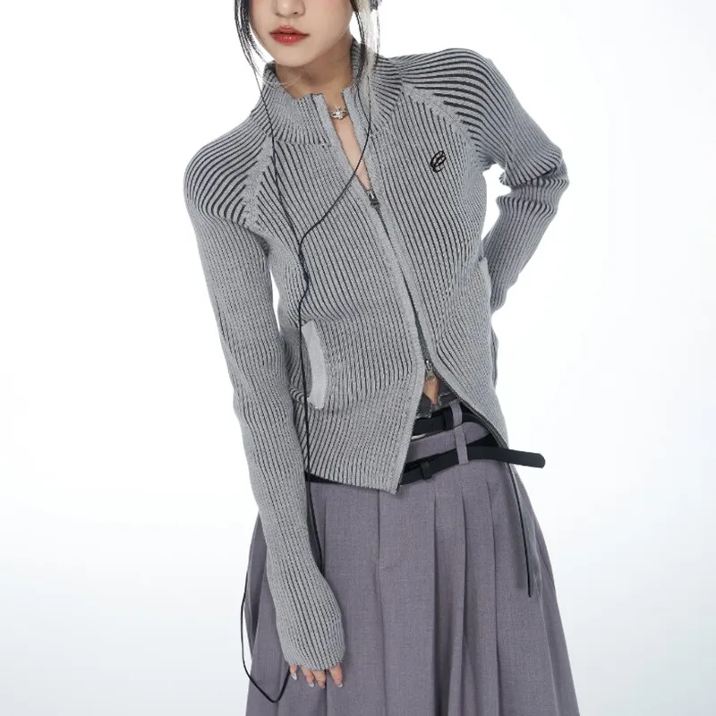 Women's Knitted Cardigan - Image 2